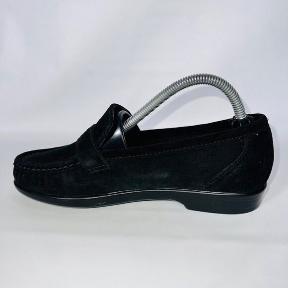 SAS Lara Slip-on Loafer Black Suede with Silver Buckle Women's 5.5 M - Picture 6 of 11